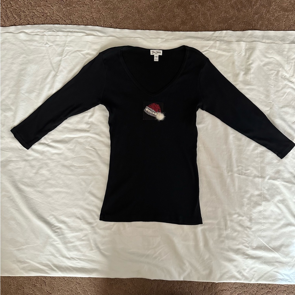 Ladies black, 3/4 sleeve V-neck T-shirt with rhinestone Santa hat S EUC